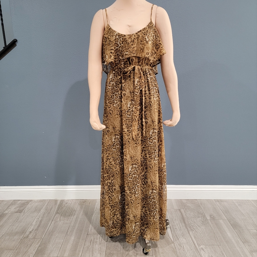 Fora leopard maxi dress S